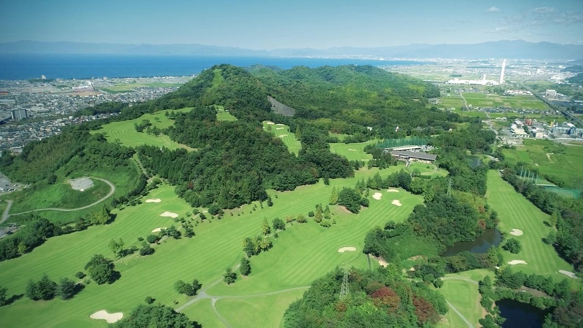 ゴルフ場全景写真